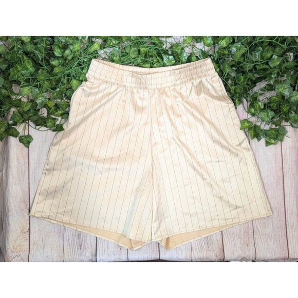 ZARA Women's Satin Effect Gold Striped Shorts Boxer Satin Size Medium - Picture 1 of 6